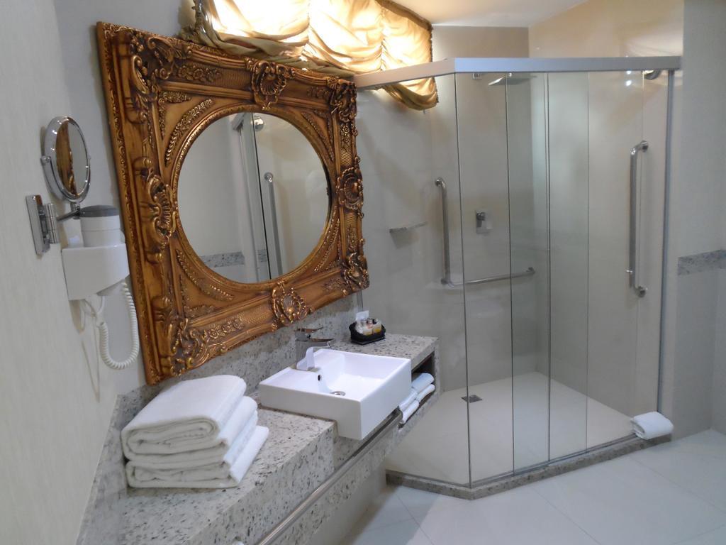 Luxury Room with Side Sea View,1605383782:JPEG