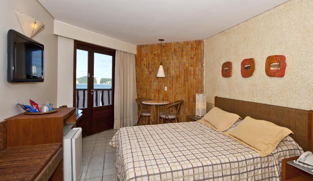 Deluxe Room,61989871:JPEG