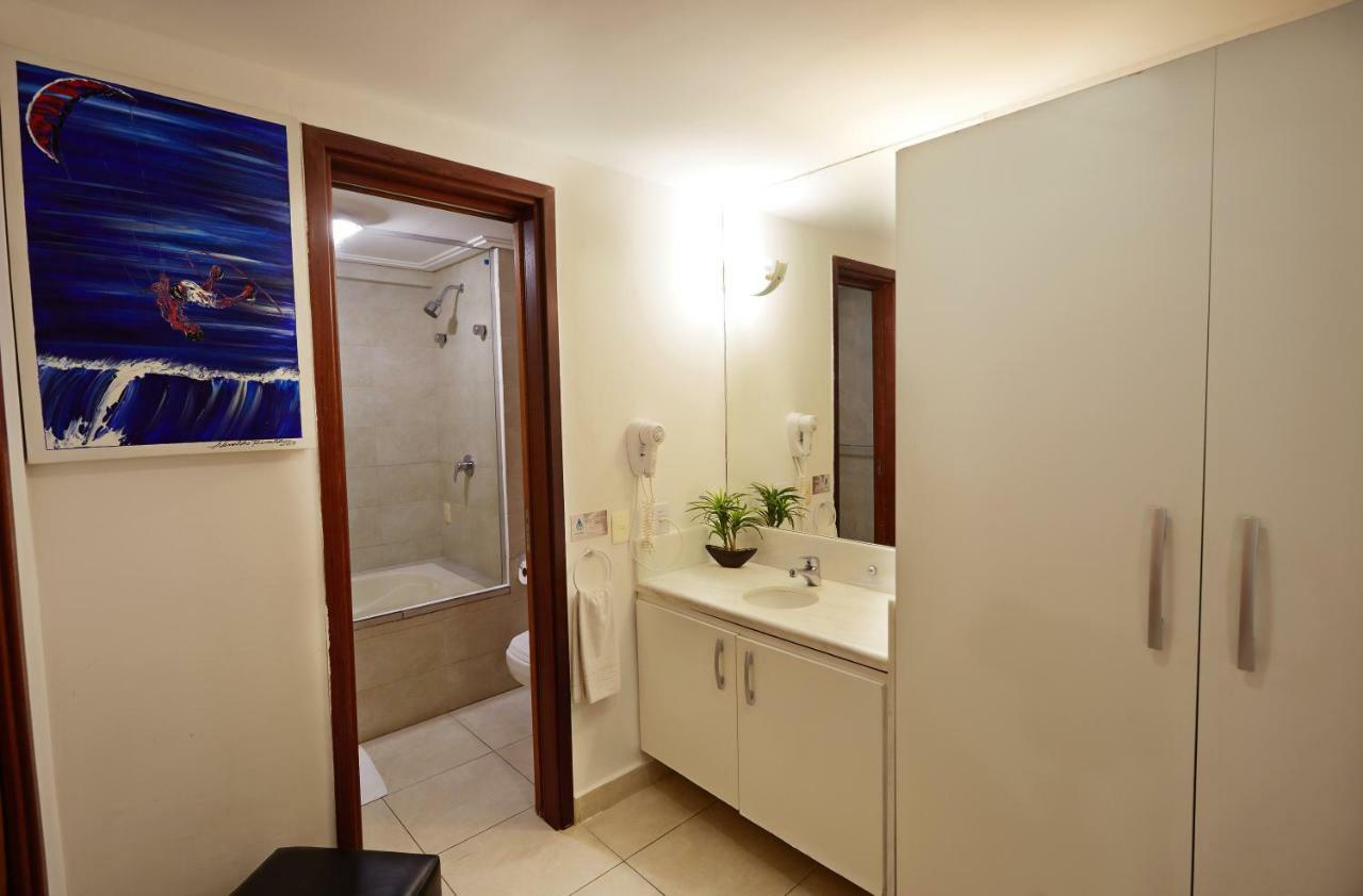 Penthouse Apartment,846033854:JPEG